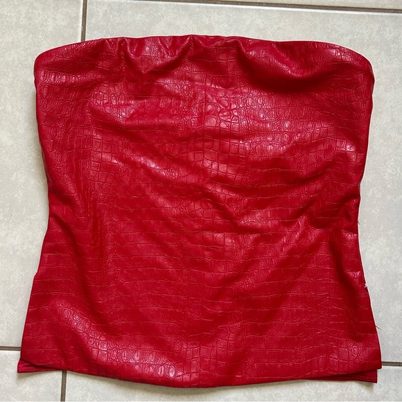 Naked Wardrobe The Crocodile Collection
Croc Embossed Faux Leather Tube Top - Picture 3 of 10